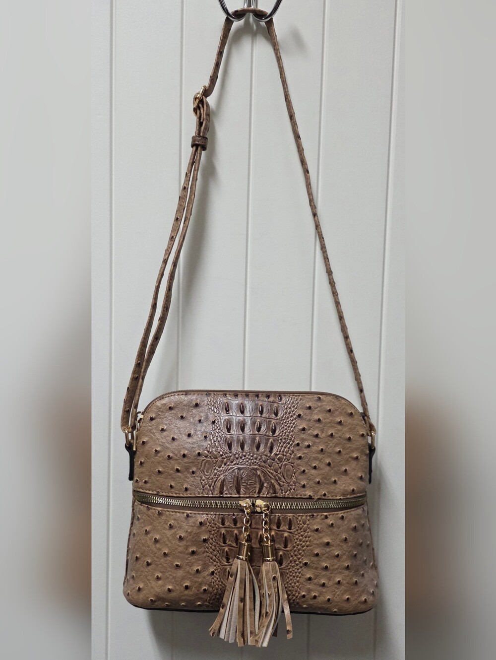 SG SUGU AM3031N Lunar Dome Crossbody Vegan Leather NEW